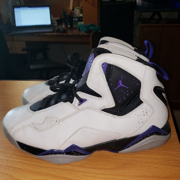 Jordan Flight - Picture 2 of 5